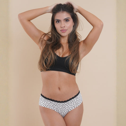 Ropa interior femenina
Panties cómodos mujer
Panty clásico algodón
Panty brasileño azul
Ropa interior hecha en Colombia
Panties suaves y transpirables
Lencería cómoda diaria
Panties hipoalergénicos
Ropa interior colombiana
Panties de algodón para diario
Lencería femenina moderna
Moda íntima colombiana
Panties con refuerzo interno
Venta de panties online Colombia
Ropa interior para todos los días